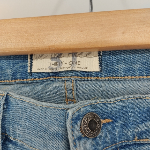 Free People We The Free Great Heights Frayed Skinny Jeans size 31 - Picture 9 of 12